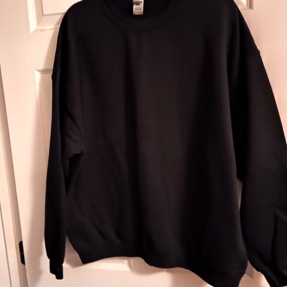Gildan Mens Black Sweatshirt, 2XL, New - Picture 2 of 4